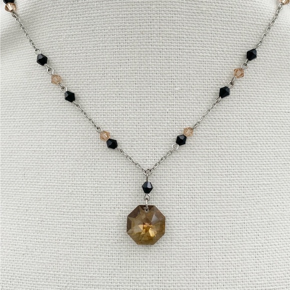 Crystal Glass Silver Tone Dainty Necklace - Picture 1 of 5